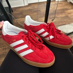 Adidas Gazelle Red